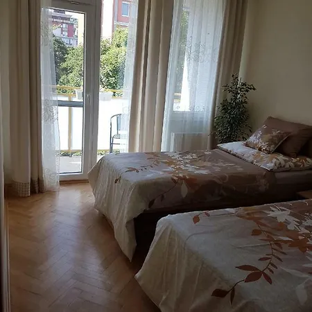 Apartman شقة